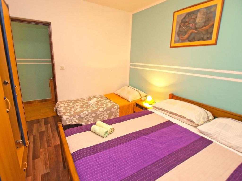 Apartments Ivanka 378 Ровинь Экстерьер фото