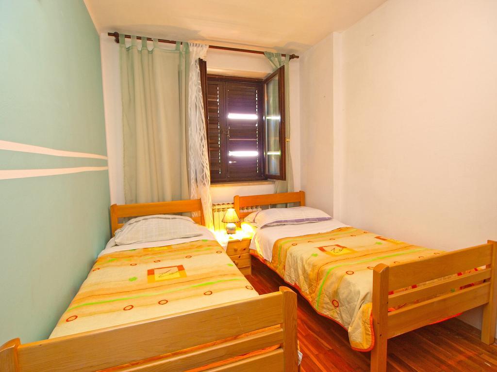 Apartments Ivanka 378 Ровинь Экстерьер фото