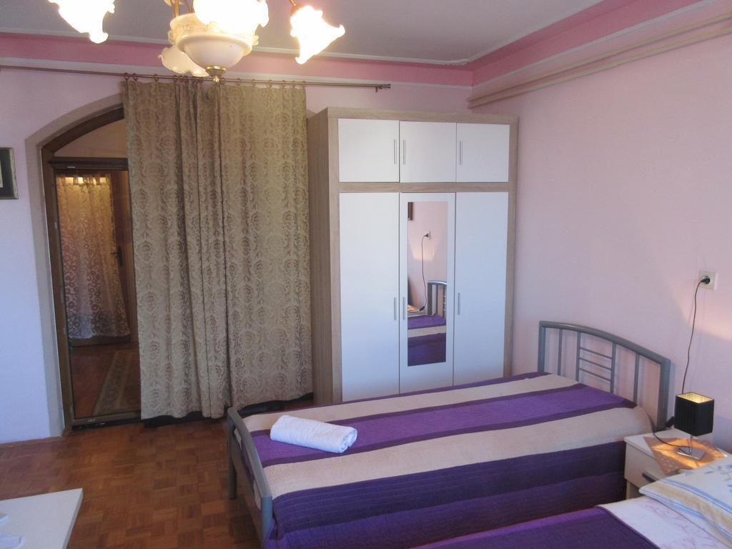 Apartments Ivanka 378 Ровинь Экстерьер фото
