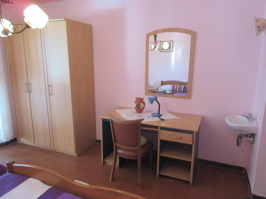 Apartments Ivanka 378 Ровинь Экстерьер фото