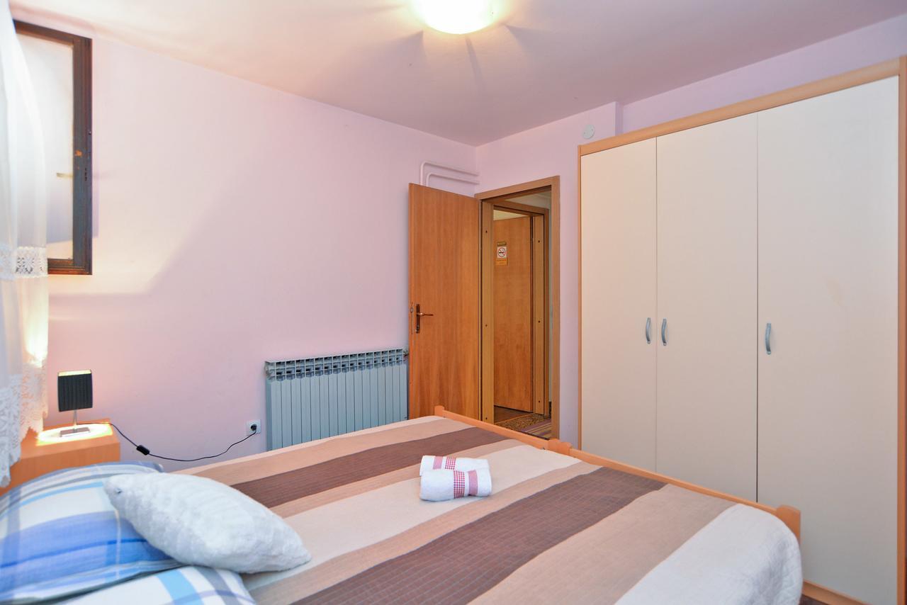 Apartments Ivanka 378 Ровинь Экстерьер фото