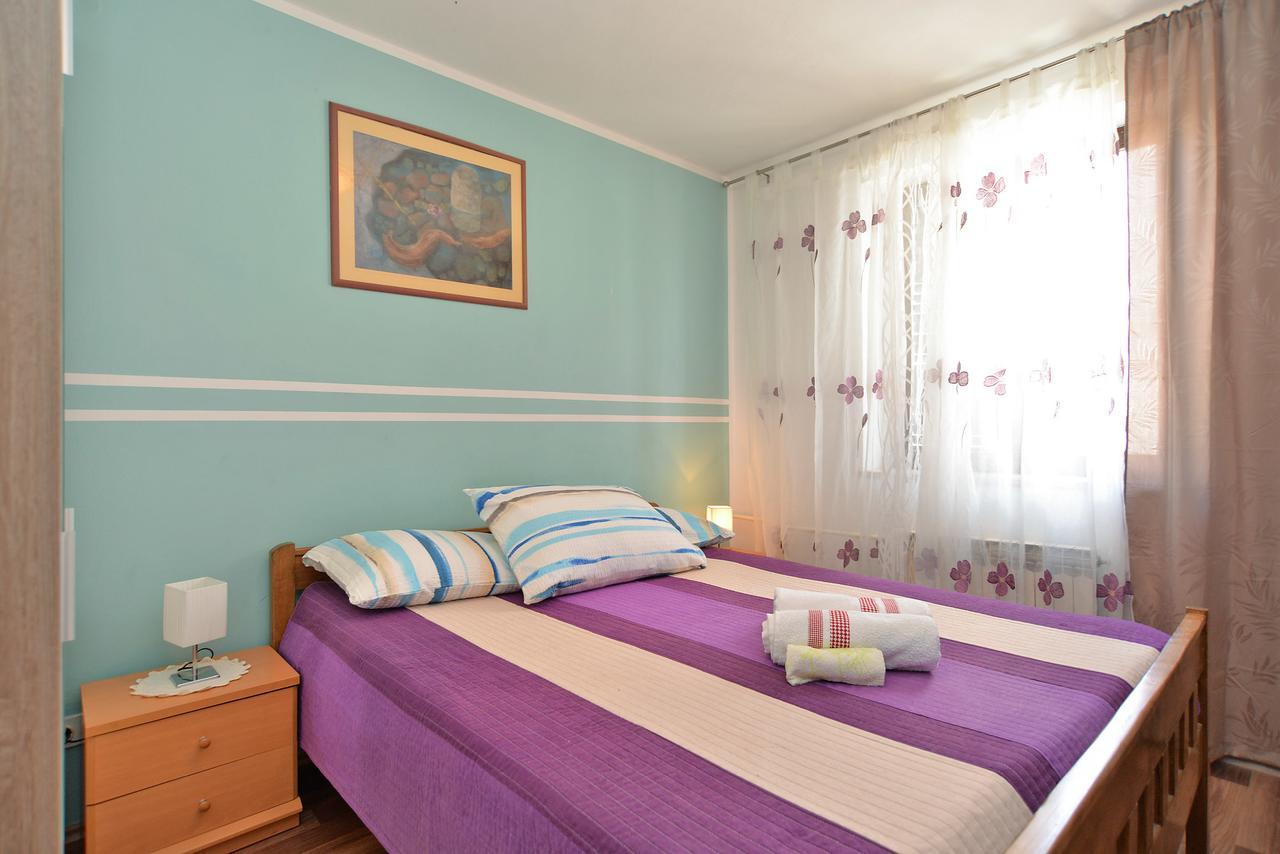 Apartments Ivanka 378 Ровинь Экстерьер фото