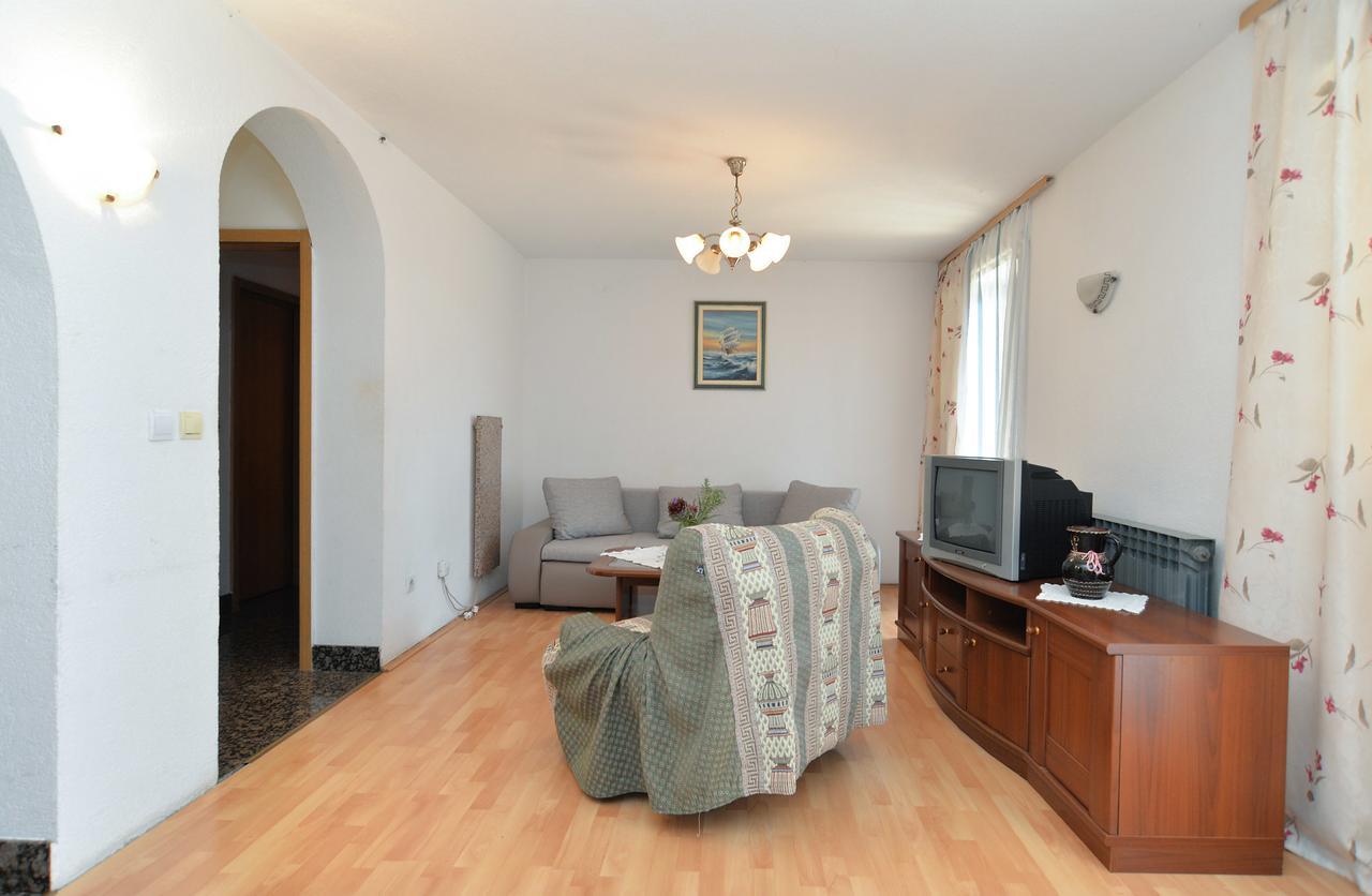 Apartments Ivanka 378 Ровинь Экстерьер фото